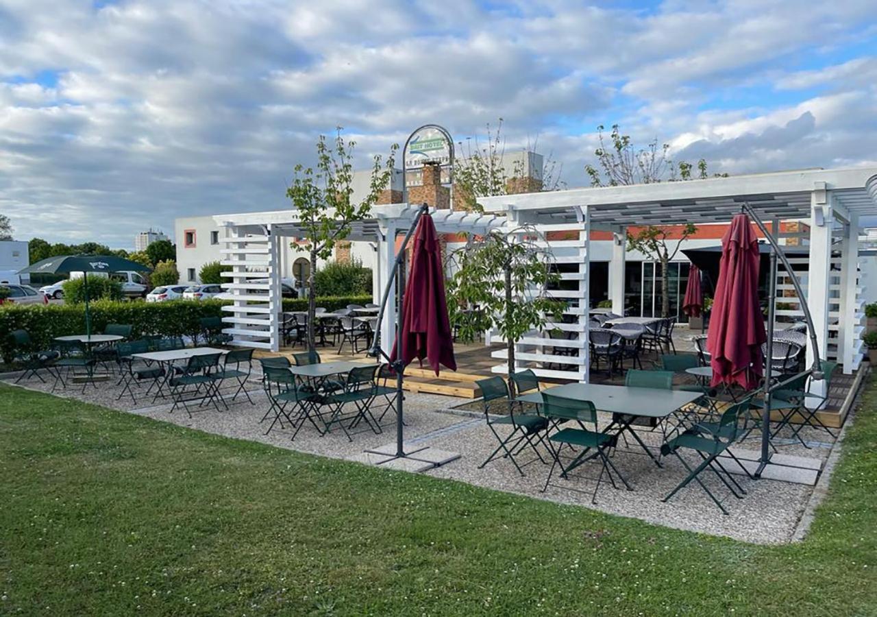 Brit Hotel La Bonne Etape Évreux Eksteriør billede